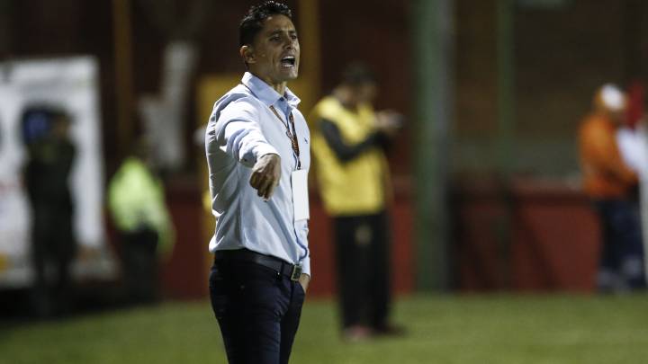 Giovanni Hernández, director técnico del Junior de Barranquilla, se quejó de las faltas que sancionó el árbitro Juan Carlos Gamarra en la derrota 2-0 en el Palmaseca ante Deportivo Cali