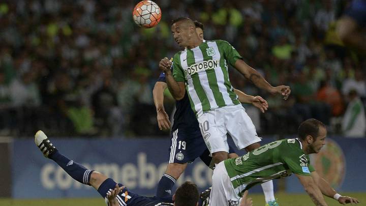 Atlético Nacional venció 3-1 a Coritiba de Brasil en el estadio Atanasio Girardot y accedió a las semifinales de la Copa Sudamericana.