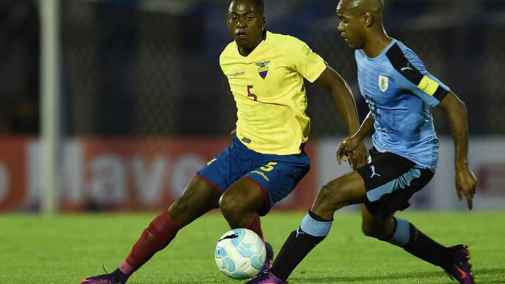 Uruguay es invencible en casa: Gana a Ecuador y es segundo
