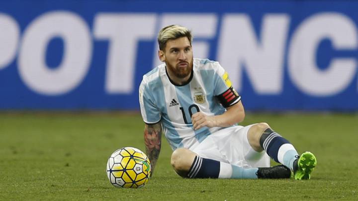 Fútbol argentino en crisis después de la muerte de Julio Grondona: 11 capítulos negros después del fallecimiento del dirigente, la Selección pierde con Brasil y está fuera del Mundial