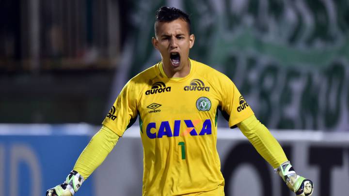El arquero que llegó a Chapecoense en el año 2013 murió en el centro médico San Vicente Fundación.