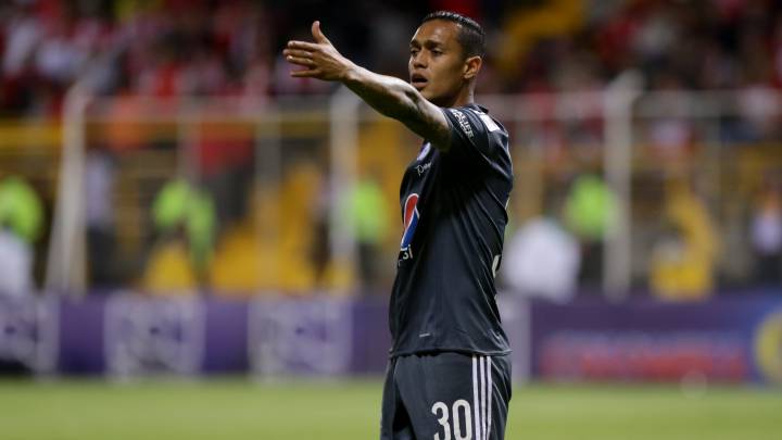 Harrison Henao, volante de Millonarios, destaca que en su equipo hay un bajón por la eliminación de la Copa Libertadores, pero que la actitud de seguir adelante no se negocia
