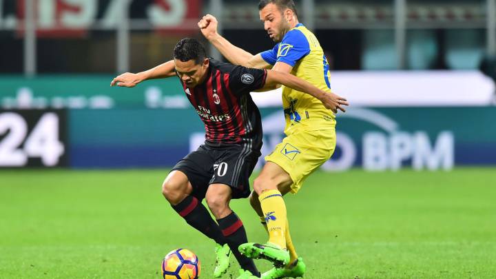 Sigue el Milan vs Chievo Verona en vivo online, partido de la fecha 27 de la Serie A 2016/2017, hoy, sábado, 04/03/2016 a las 14:45 p.m. de Colombia