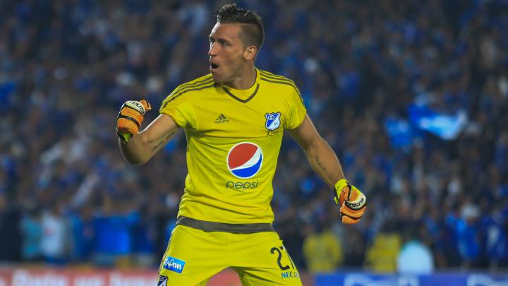 Nicolás Vikonis al Dallas de la MLS, si no se concreta la llegada del arquero de Millonarios, el club que dirige Óscar Pareja iría por otro arquero del FPC