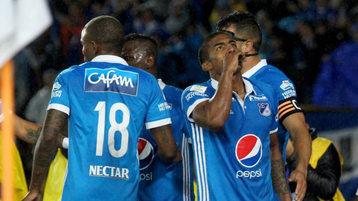 Sigue el minuto a minuto del Millonarios vs. Santa Fe en directo, partido de la fecha 10 de la Liga Águila I - 2017 en el estadio El Campín de Bogotá a las 19:30.