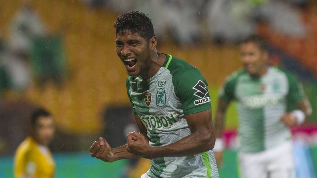 El delantero recordó que en su paso por el fútbol brasileño enfrentó a 'Chape', rival al que quiere vencer para hacer historia con Nacional ganando la Recopa.