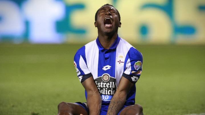 Marlos Moreno es volante del Deportivo La Coruña.