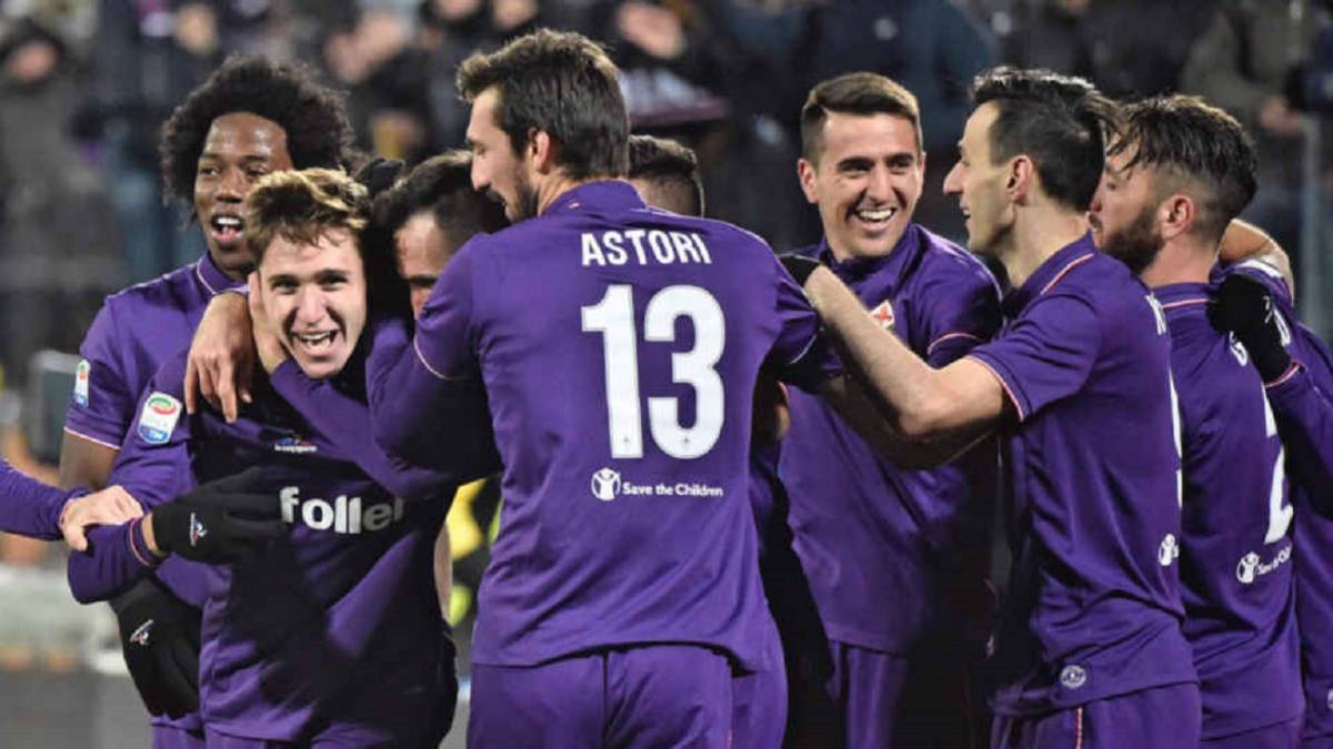 Con asistencia de mexicano Salcedo, Fiorentina vence 5-4 al Inter