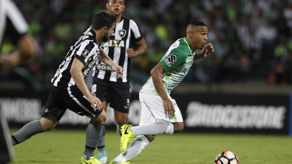 El cuadro verde contará en este duelo que definirá su permanencia en la Copa con tres de sus piezas fundamentales tras cumplir sanción y recuperarse de lesiones. Como un juego de ajedrez, así lo ve en el 'Pincha'.