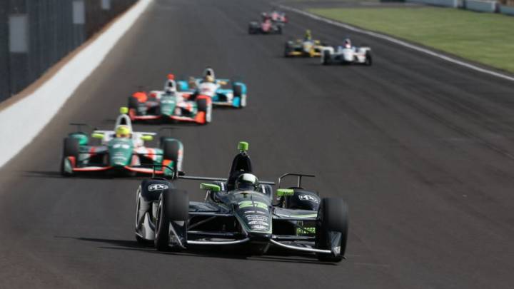 Montoya fuera de la pelea por la pole de las 500 millas