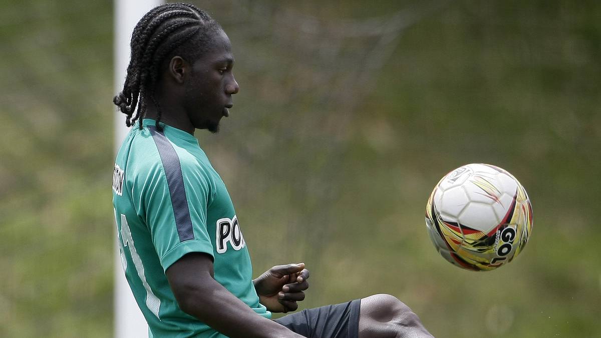 Junior confirma principio de acuerdo por Yimmi Chará