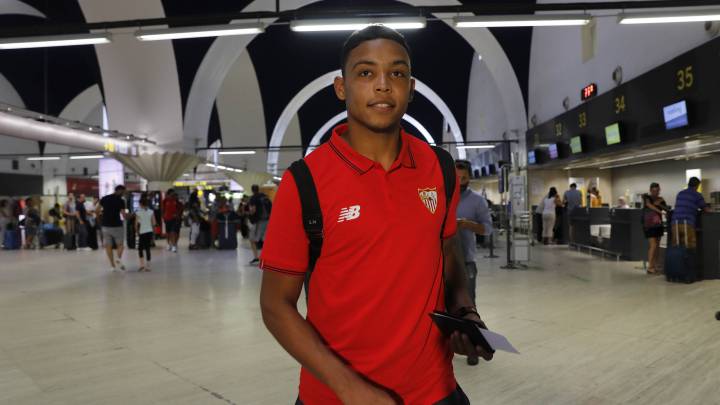 Muriel y el Sevilla ya están en Japón para la pretemporada