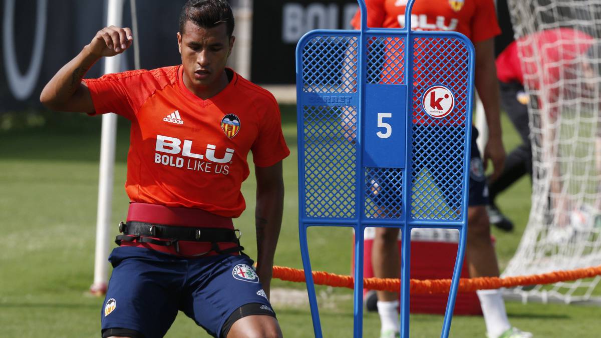 Real Madrid es víctima de memes tras empatar contra Valencia