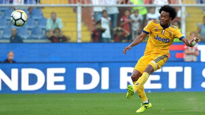 Cuadrado marca golazo en remontada del líder Juve