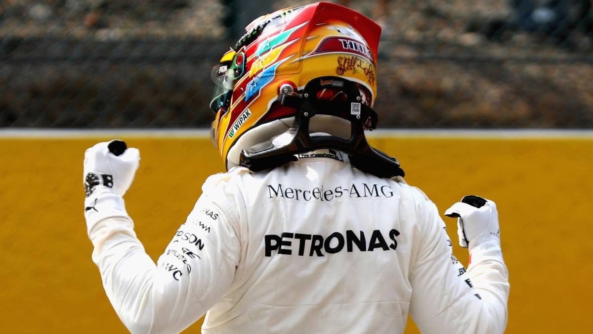 Hamilton dice que igualar a Schumacher es algo surrealista