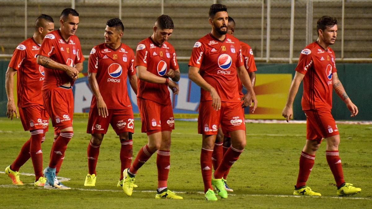 AT de América: “Hernán Torres está desconcertado”