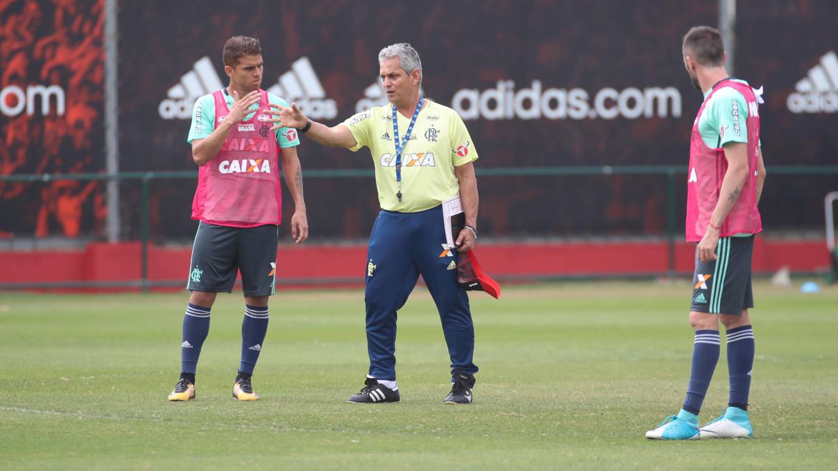 http://as01.epimg.net/colombia/imagenes/2017/09/19/futbol/1505845517_774019_1505846165_noticia_normal.jpg http://as01.epimg.net/colombia/imagenes/2017/09/19/futbol/1505845517_774019_1505846165_noticia_normal.jpg