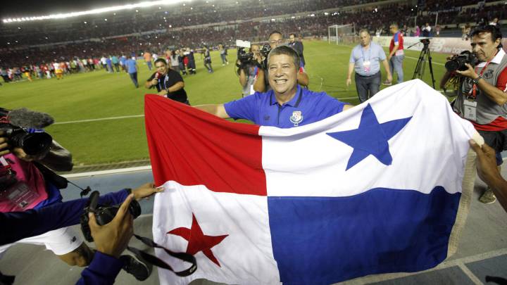 'Bolillo' Gómez clasifica a Panamá al Mundial de Rusia