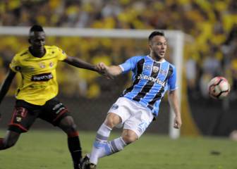 Gremio golea a Barcelona y se acerca a la final