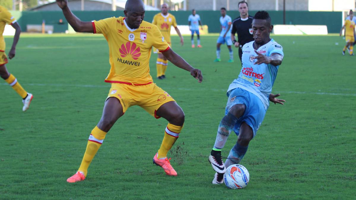 Santa Fe empata ante Jaguares, que no cede en el descenso