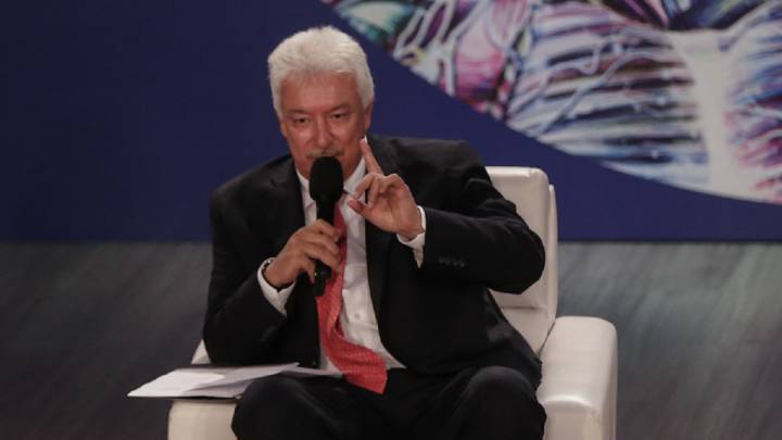 Jorge Perdomo, presidente de Dimayor, durante el lanzamiento de la Escuela de Técnicos y Entrenadores