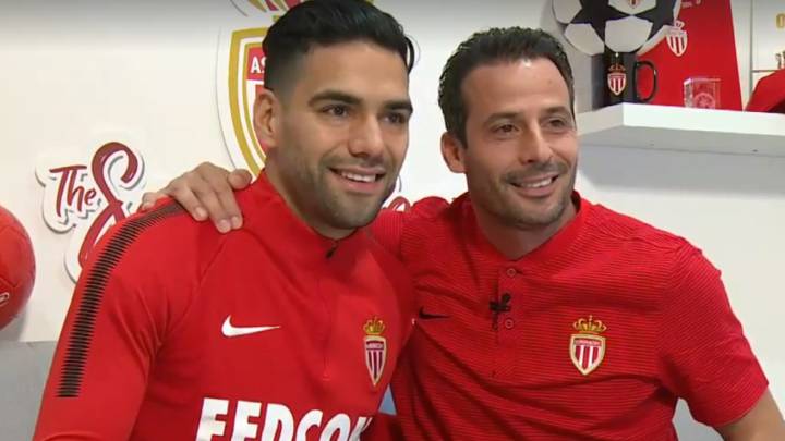 Falcao y Giuly en una entrevista para el Mónaco por los 5 millones de usarios
