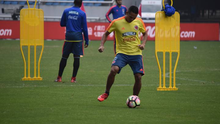 Carlos Bacca sobre la Selección de China