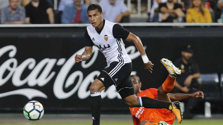 Jeison Murillo fue intervenido quirúrgicamente y estaría cerca de 2 meses por fuera de las canchas. El central pierde terreno en la Selección Colombia de cara al Mundial de Rusia 2018