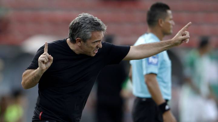 Juan Manuel Lillo seguiría al frente de Nacional para 2018.