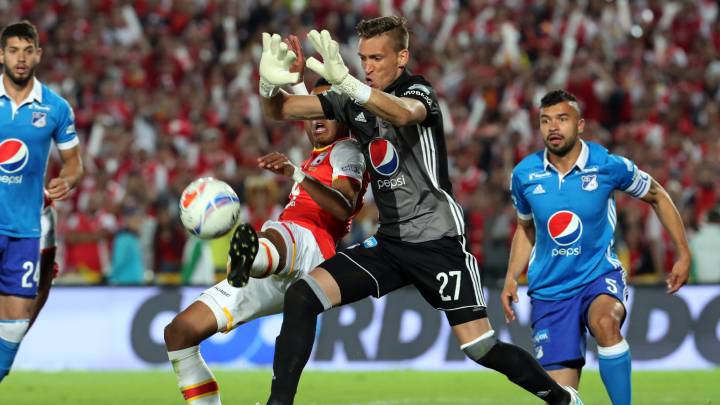 Nicolás Vikonis, arquero campeón con Millonarios en la Liga Águila II-2017, no tiene definida su continuidad en el equipo azul