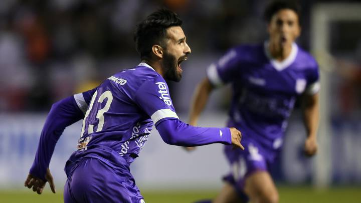 El volante Mathías Cardacio suena para llegar a Atlético Nacional.
