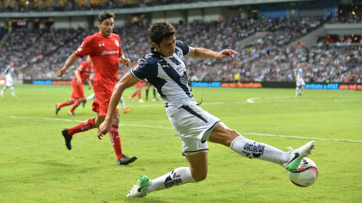 Stefan Medina seguirá en Monterrey, pues su equipo rechazó una oferta del club argentino Racing de Avellaneda
