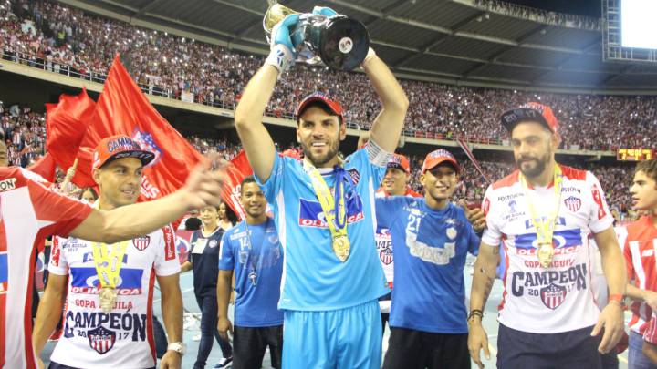 Viera queda como el último extranjero y campeón del FPC