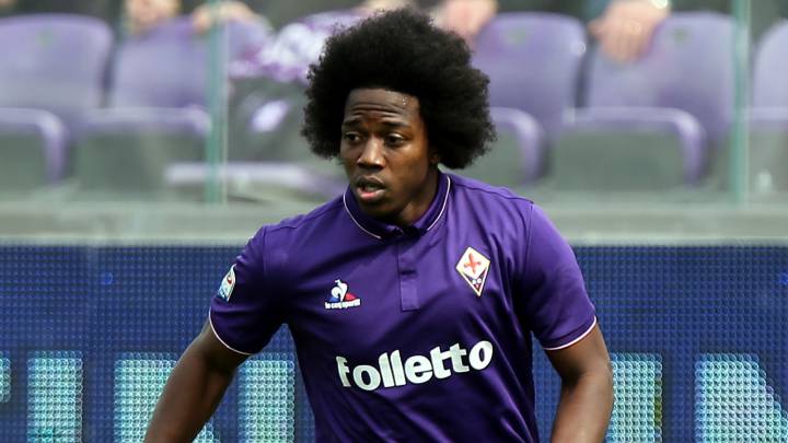 Carlos Sánchez ingresó a los 71' y marcó a los 80' de cabeza en la derrota de Fiorentina