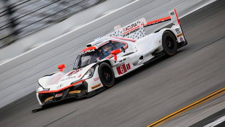 El piloto colombiano, Juan Pablo Montoya, uno de los favoritos en las 24 horas Daytona