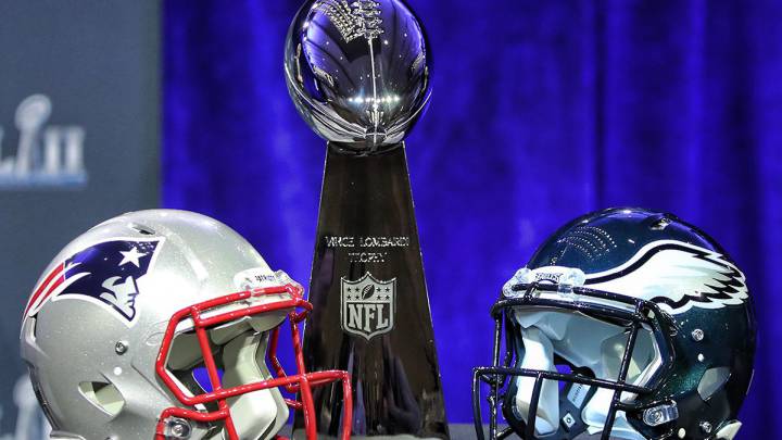 El trofeo Vince Lombardi del Super Bowl LII que disputarán Philadelphia Eagles y New England Patriots