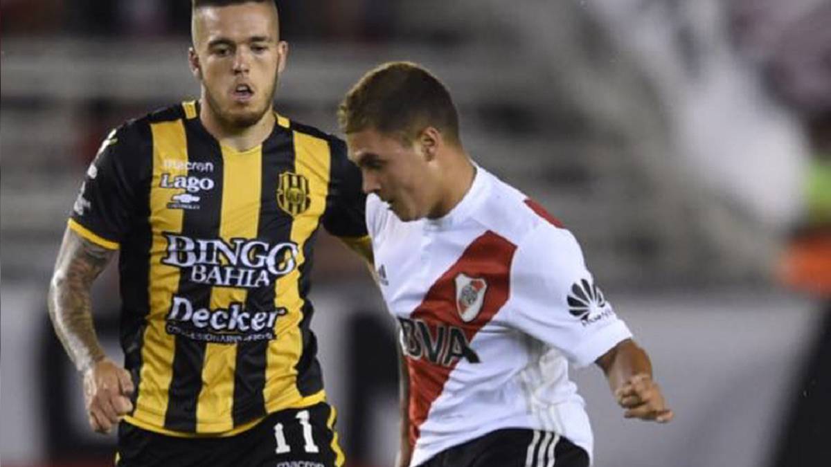 Juan Fernando Quintero debutó en River Plate y puede ganarle el puesto a Ignacio Fernández en el equipo de Marcelo Gallardo