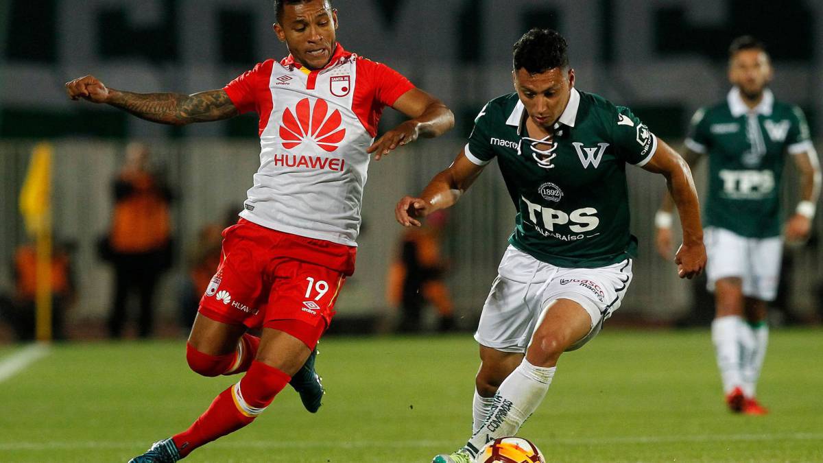 Santiago Wanderers 1 - Santa Fe 2: doblete de Morelo para soñar con los grupos