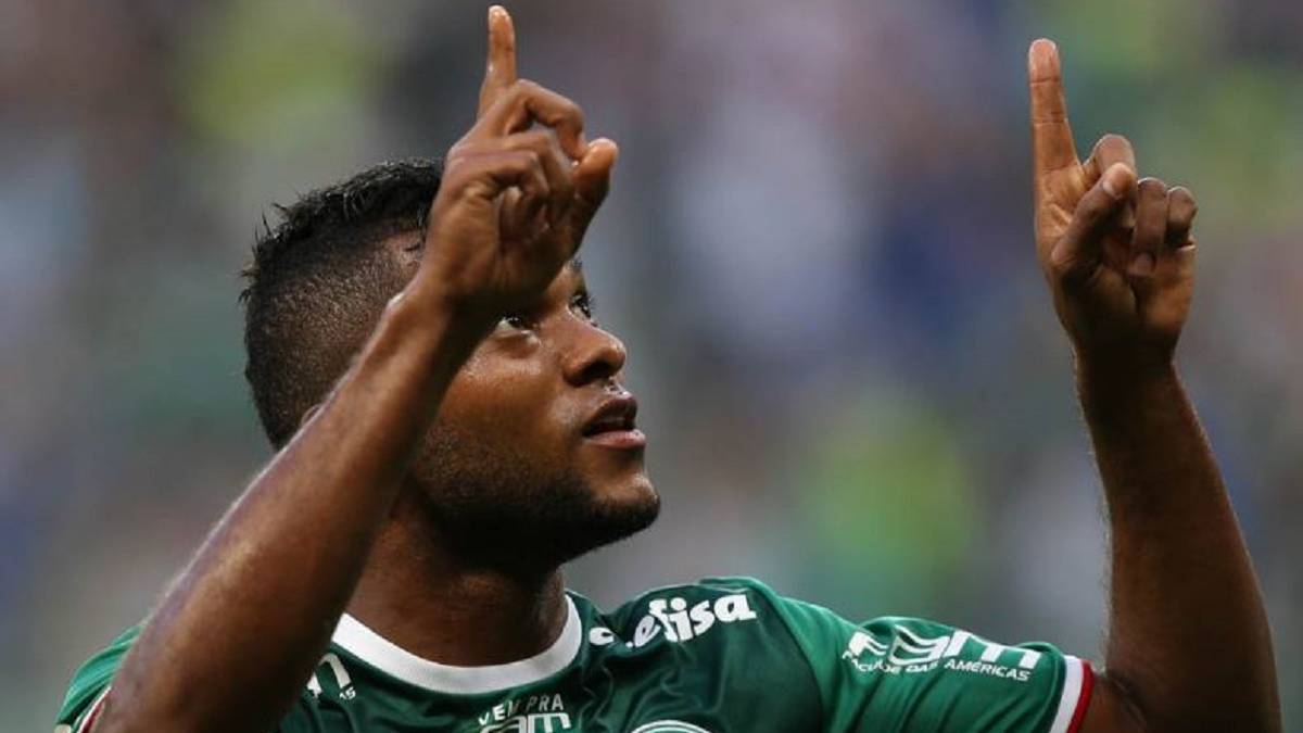 Miguel Borja marca doblete en el empate de Palmeiras 2-2 ante Linense