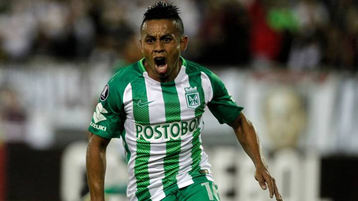 Vladimir Hernández marcó a los 67' el gol de la victoria para Nacional frente a Colo-Colo en Santiago de Chile