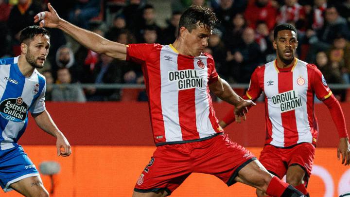 Bernardo Espinosa con Girona ante El Deportivo