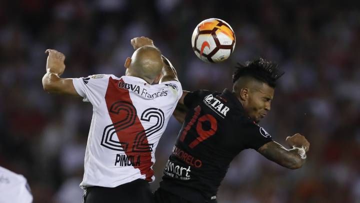 Con oficio, Santa Fe empata ante River en El Monumental