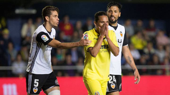 Bacca y el Villarreal acarician Europa al vencer al Valencia