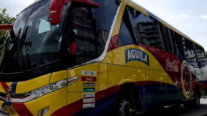 Encuesta para el eslogan del bus de la Selección Colombia para Mundial Rusia 2018