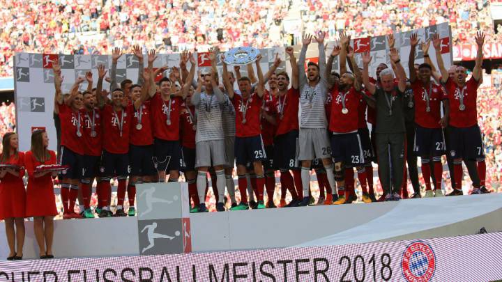 Bayern Múnich 1-4 Stuttgart, por la fecha 34 de Bundesliga que se jugó en el Allianz Arena. James Rodríguez actuó los 90 minutos de la goleada de su equipo