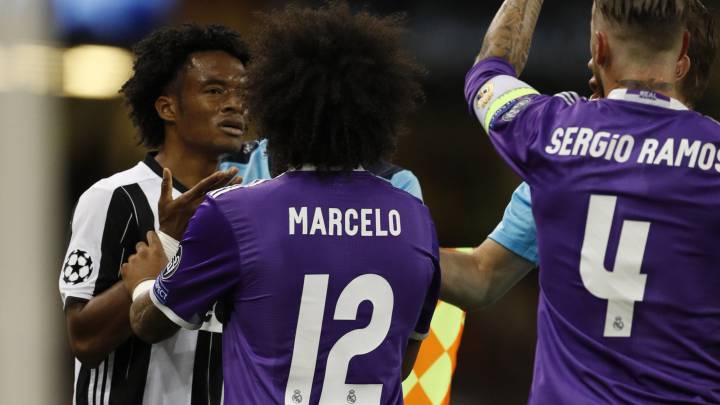 Juan Guillermo Cuadrado y Marcelo en la final de la Champions League 2016/17