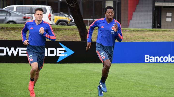 Santiago Arias y Óscar Murillo trabajan en la sede deportiva de la Selección Colombia en Bogotá.