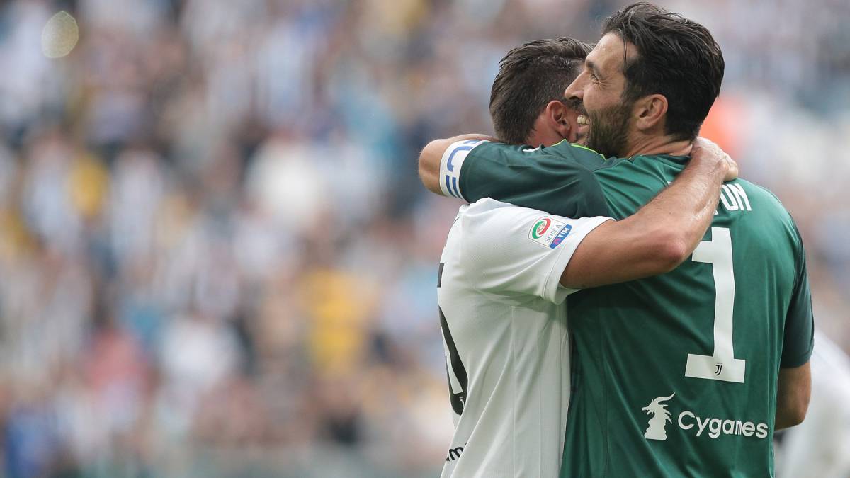 Buffon se despidió de la Juventus en la victoria 2-1 ante Hellas Verona