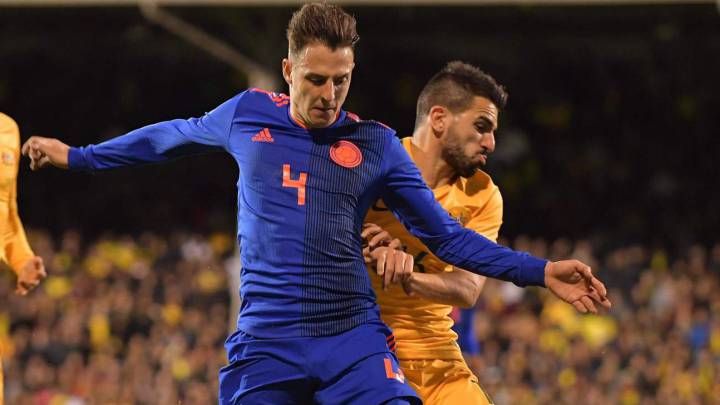Santiago Arias en el amistoso contra Australia