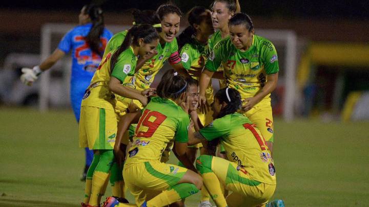 Atlético Huila celebra la Liga Águila Femenina
